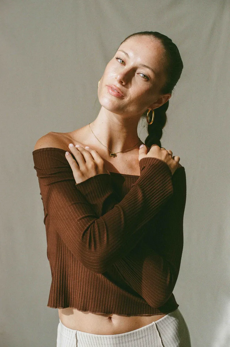 Serena Longsleeve Nutmeg 5