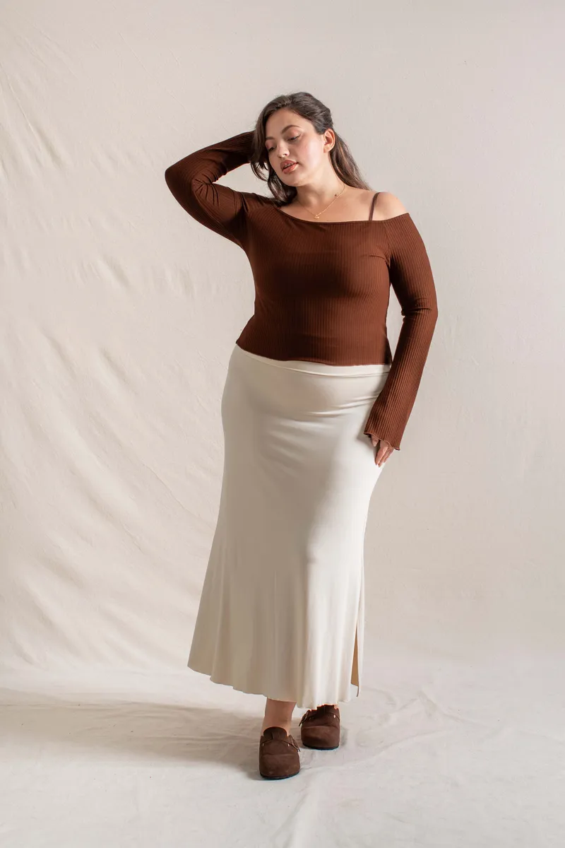 Serena Longsleeve Nutmeg 9