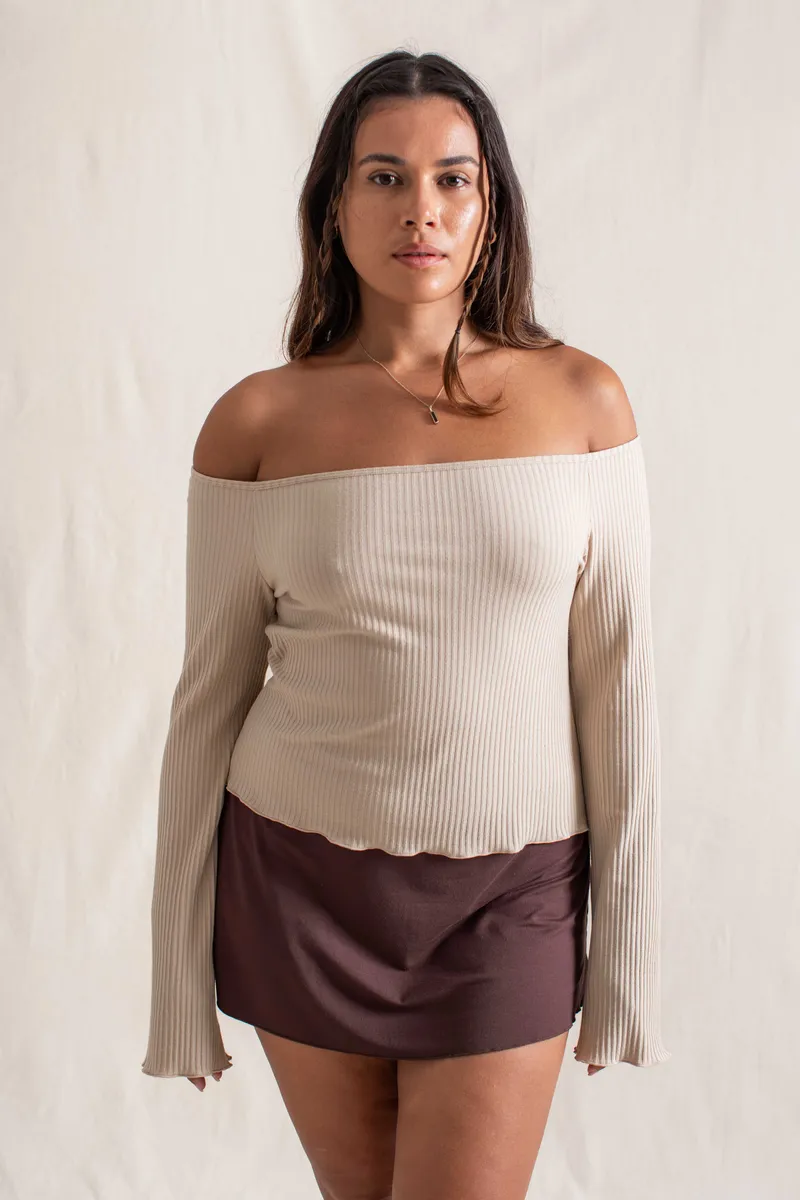 Serena Longsleeve Sandstone 2