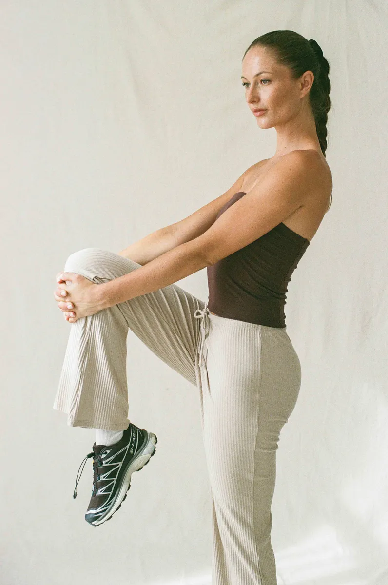 Serena Pant Sandstone 6