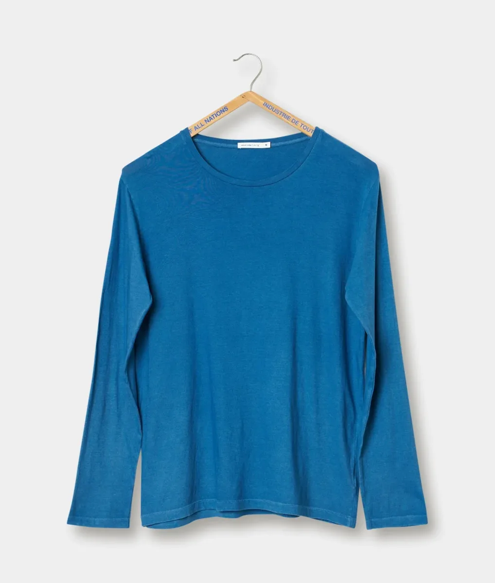 Clean Crewneck Long Sleeve T-shirt 2