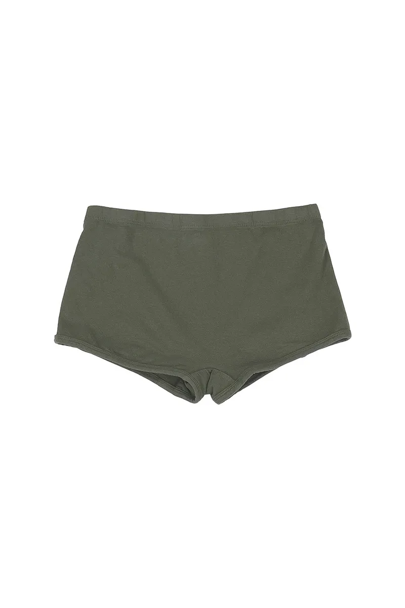 Boy Short 19