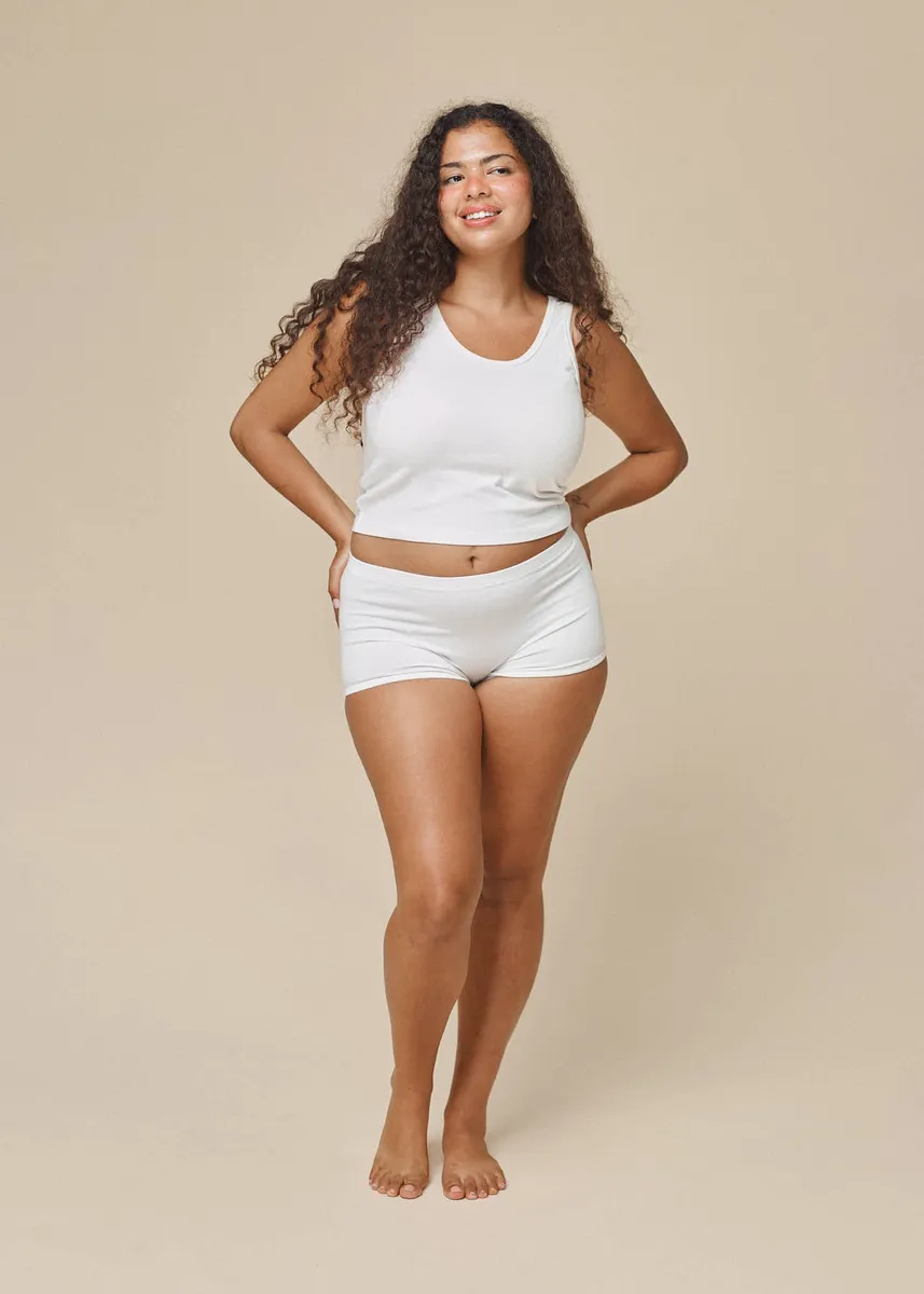 Boy Short 8