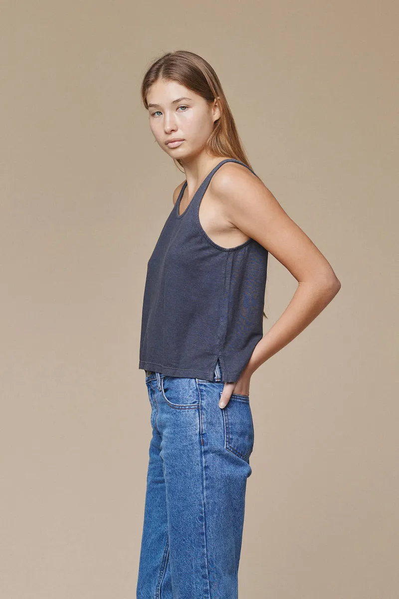 Cropped Tank 9