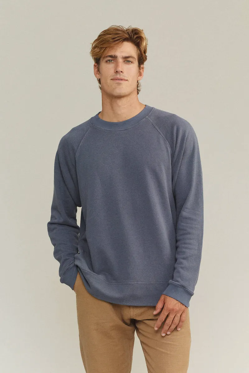 Sierra Raglan Sweatshirt 2
