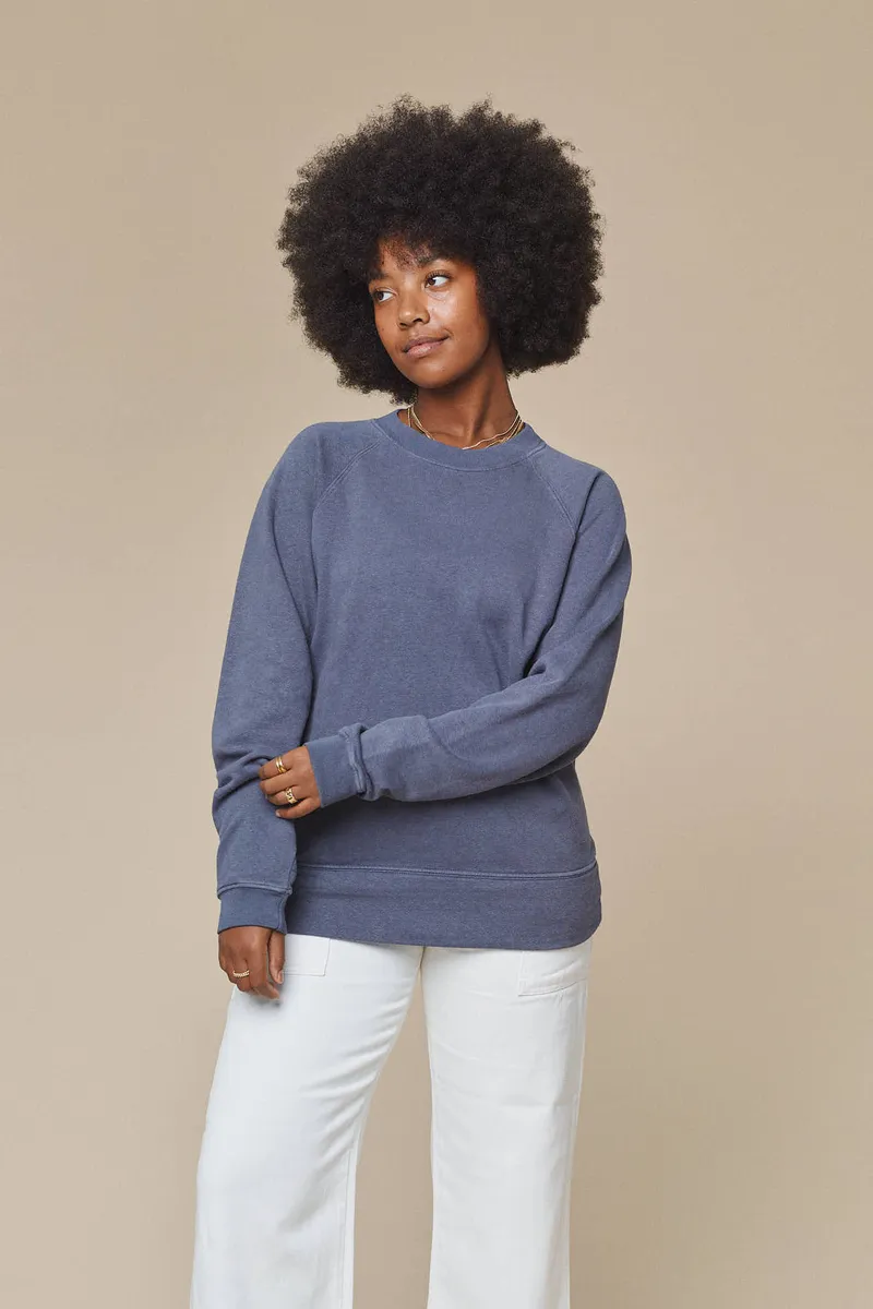 Sierra Raglan Sweatshirt 6