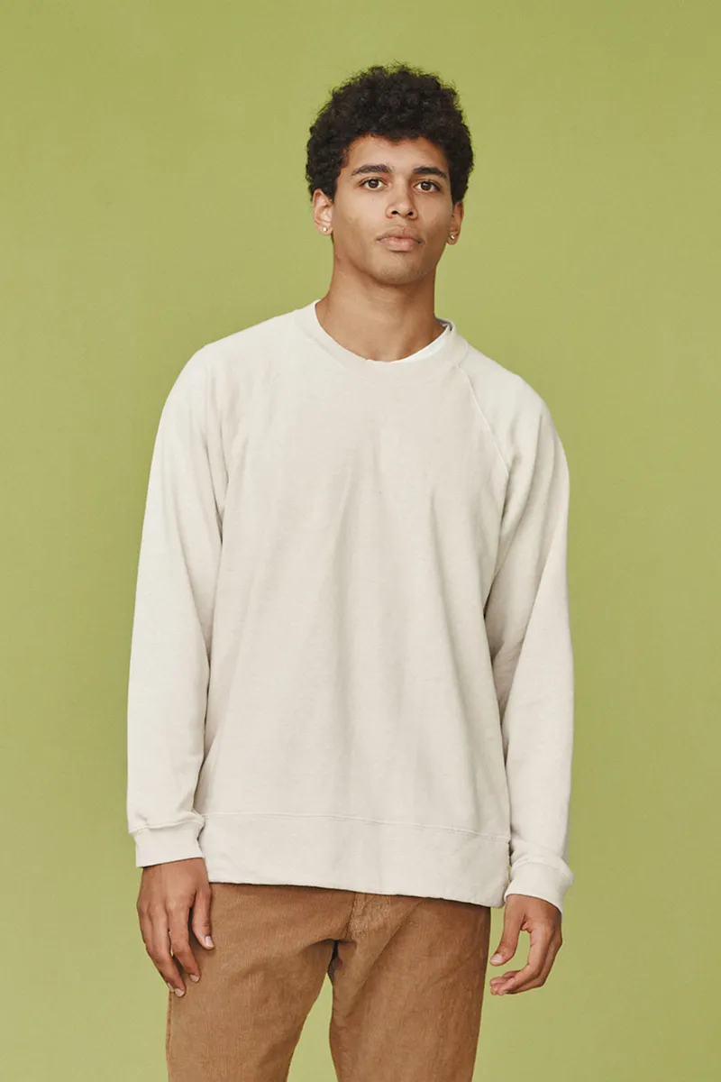 Sierra Raglan Sweatshirt 7