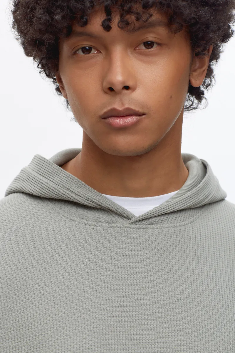 Atlas Hoodie in Neutral Grey 4