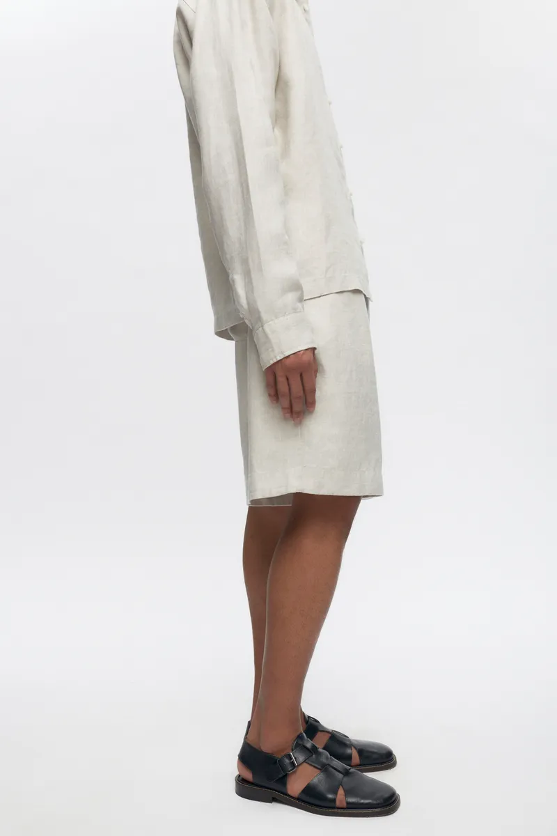 Cairo Linen Short in Natural 3