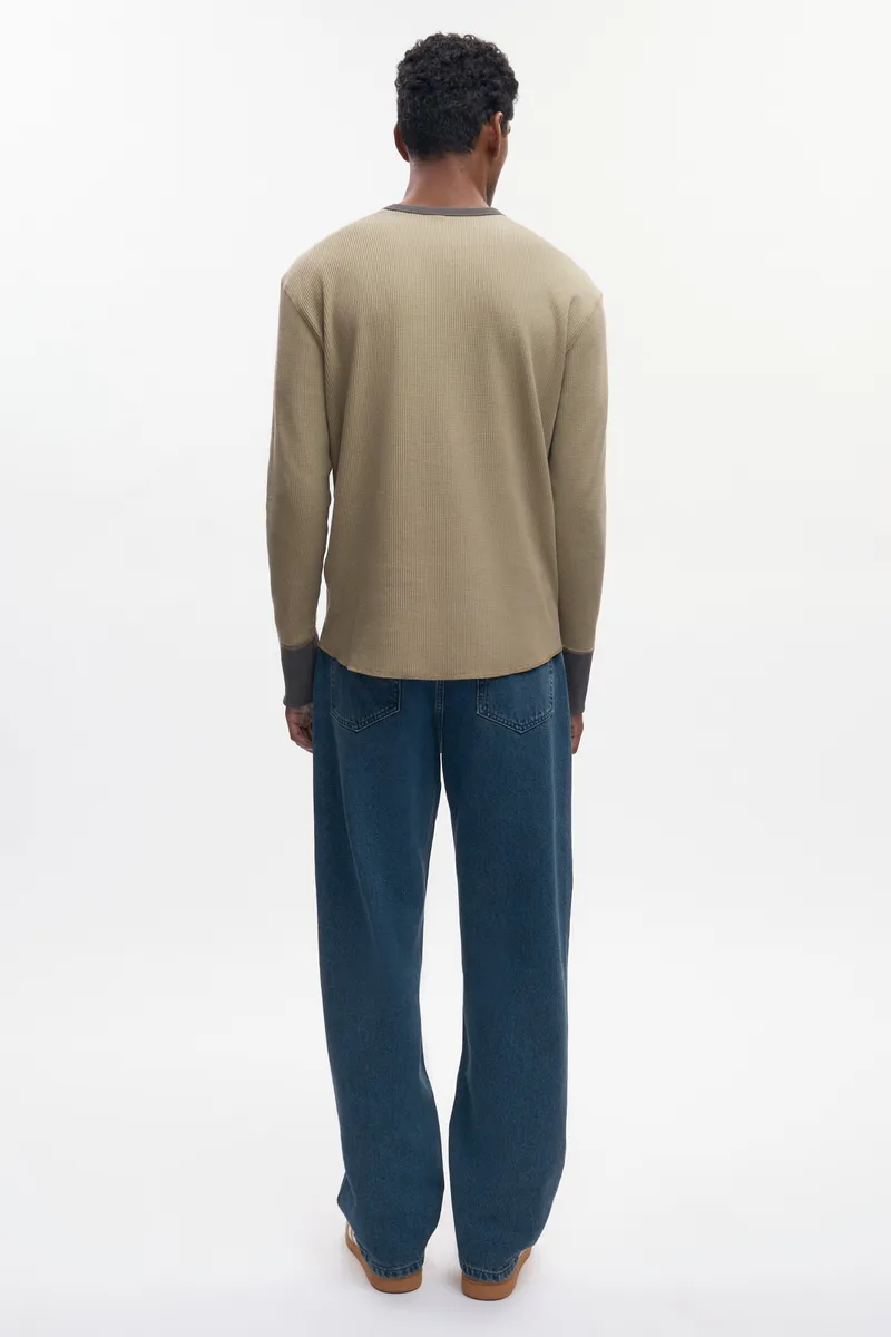 Men's Atlas Waffle Longsleeve in Desert/Beluga 6