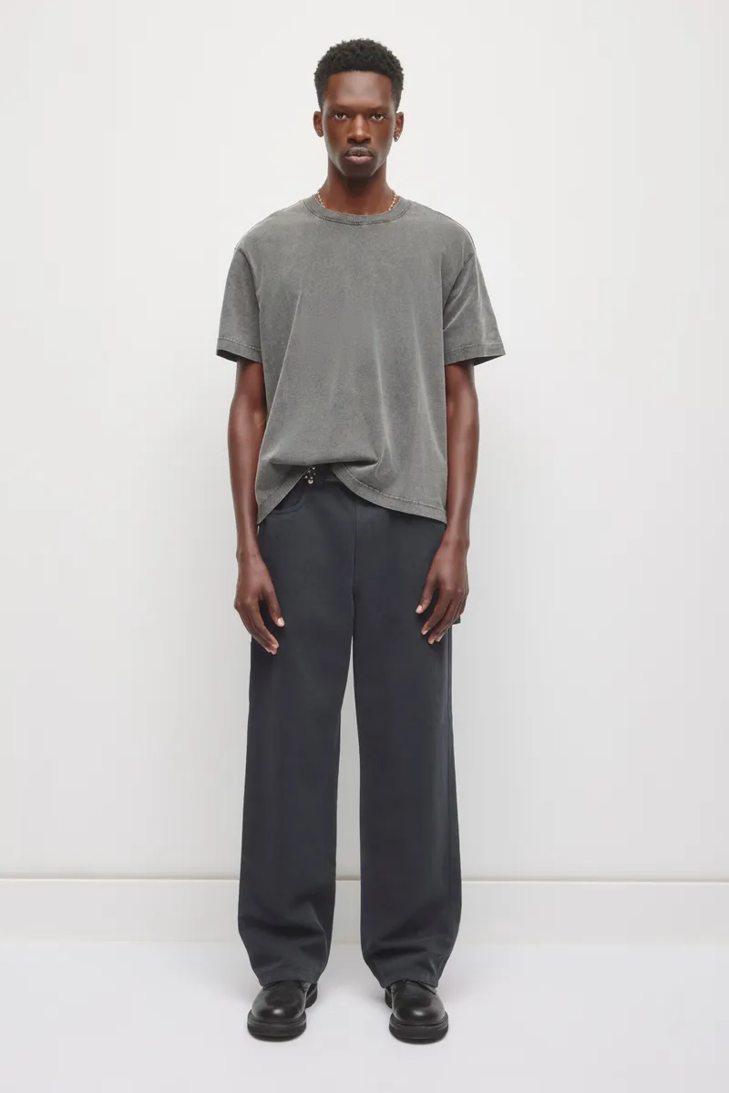 Men's Fade Out Crew  in Almost Black 2