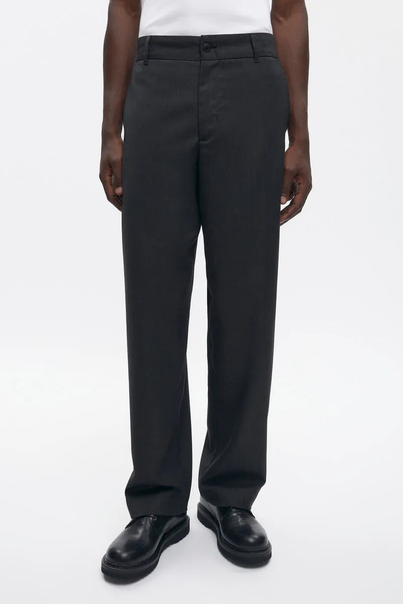 Men's Fine Merino Crewneck Sweater in Black 9