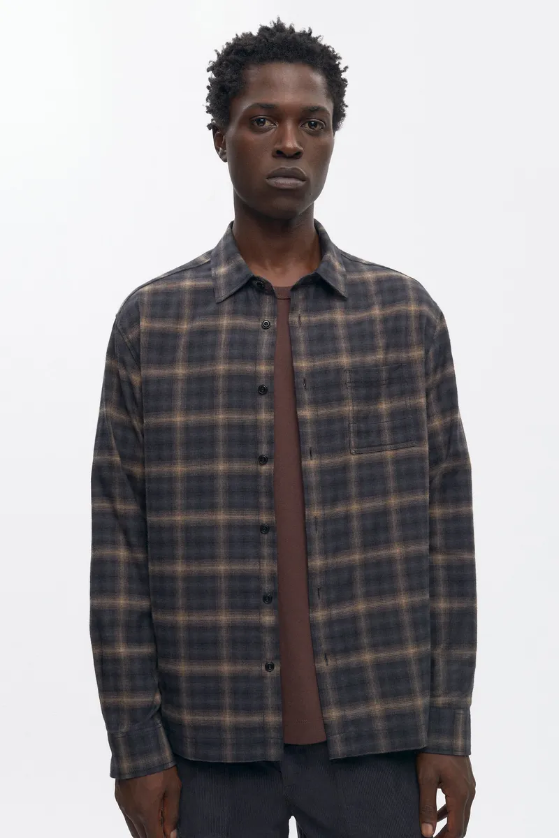 Men's Flannel Shirt in Brown Plaid