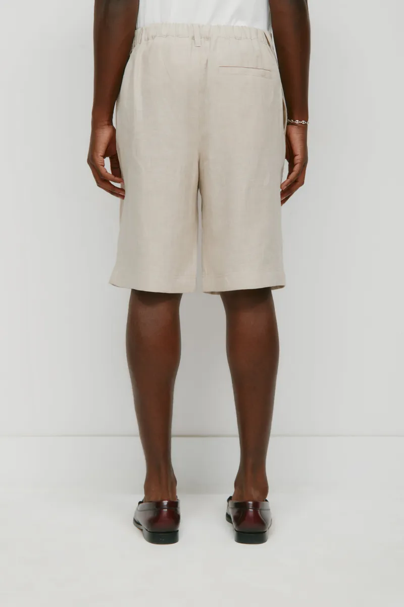 Men's Sila Linen Short in Stone 4