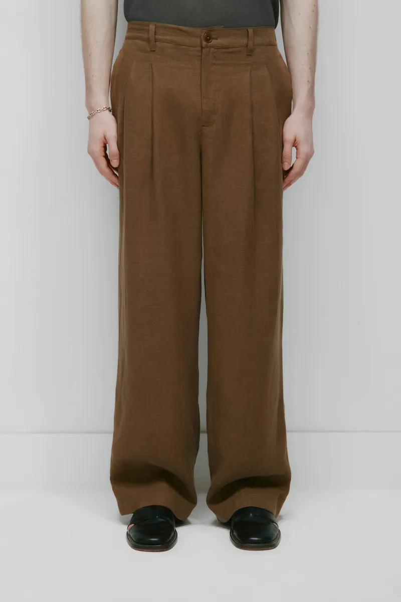 Men's Sila Linen Trouser in Teak 2
