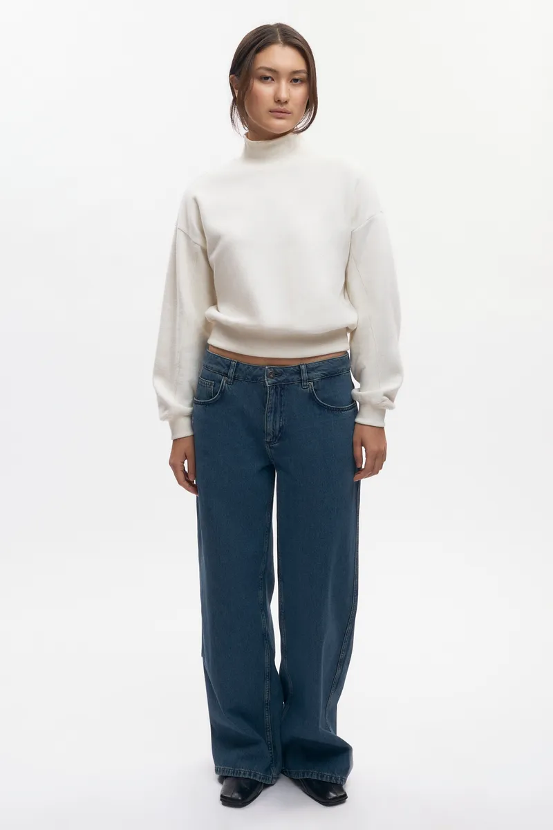 Women's Cozy Turtleneck in Marshmallow 3