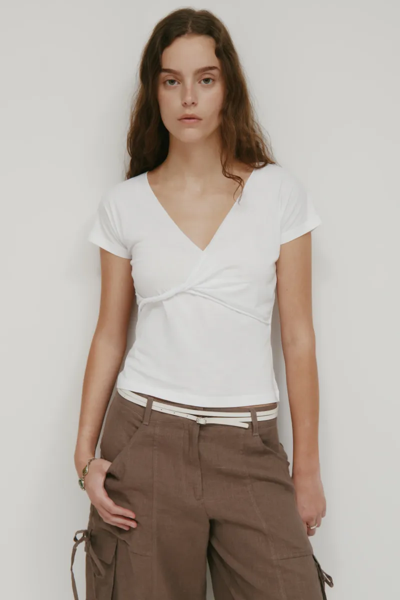 Women's Dalila Twist Top in White 2