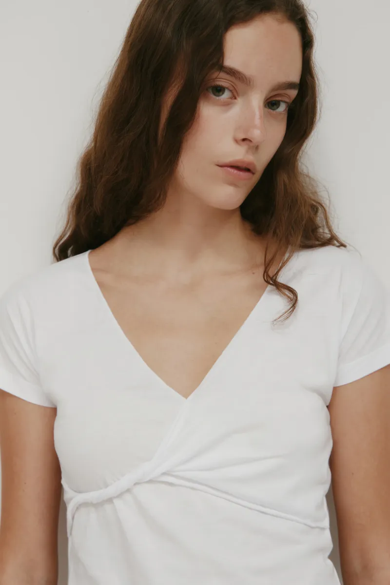 Women's Dalila Twist Top in White 5