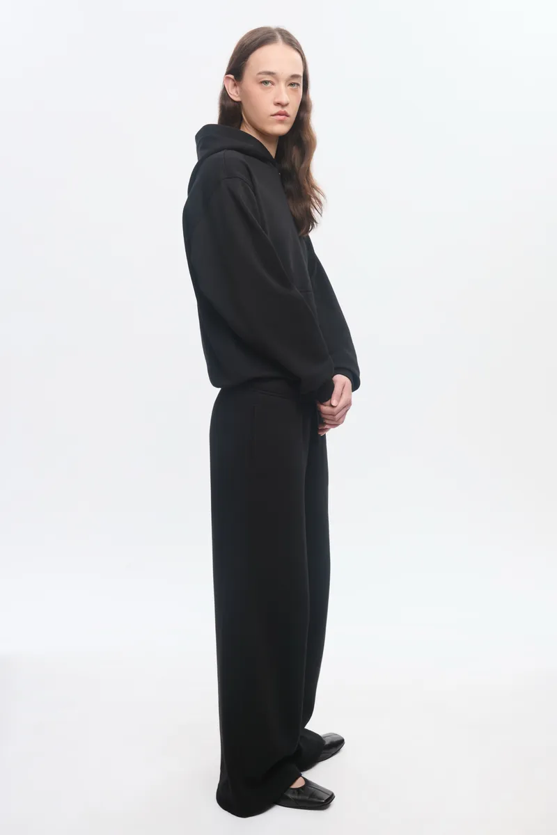 Women's Essential Hoodie in Black 5