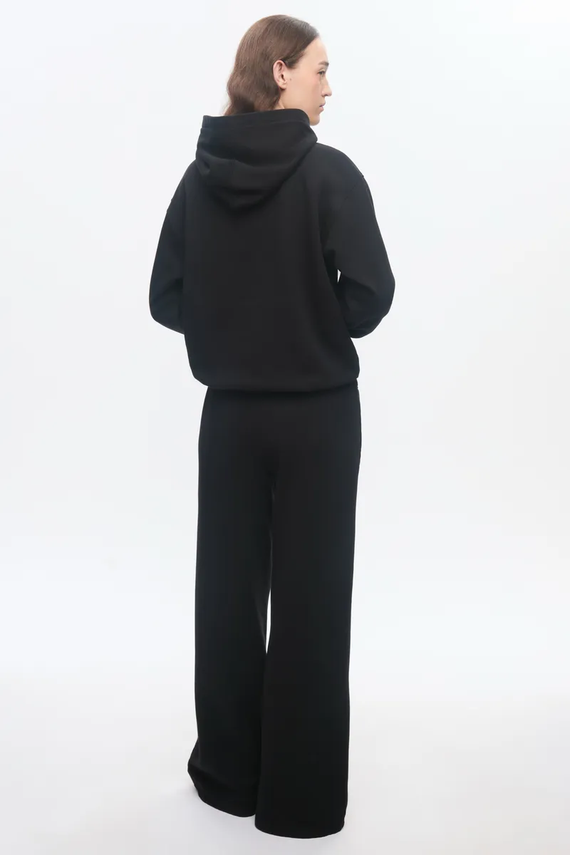 Women's Essential Hoodie in Black 6
