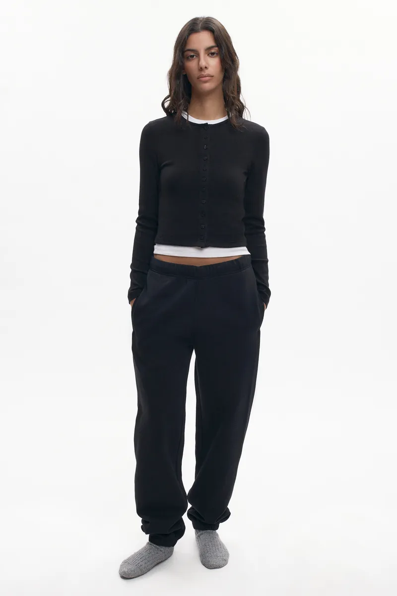 Women's Essential Sweatpant in Black