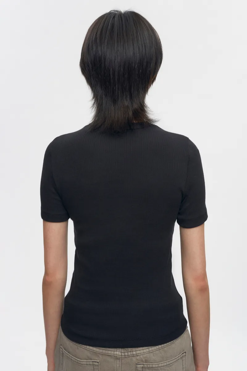 Women's Fitted Rib Tee in Black 3