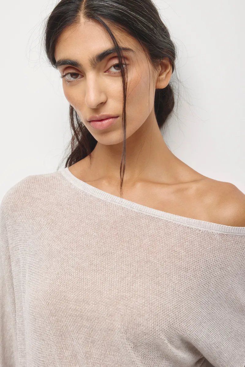Women's Kenza Asymmetric Sweater in Piedra 5