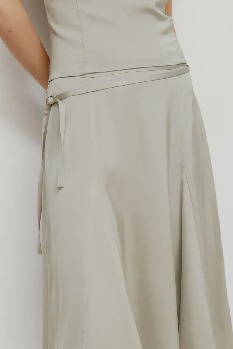 Women's Layali Midi Skirt in Dune Grass 5