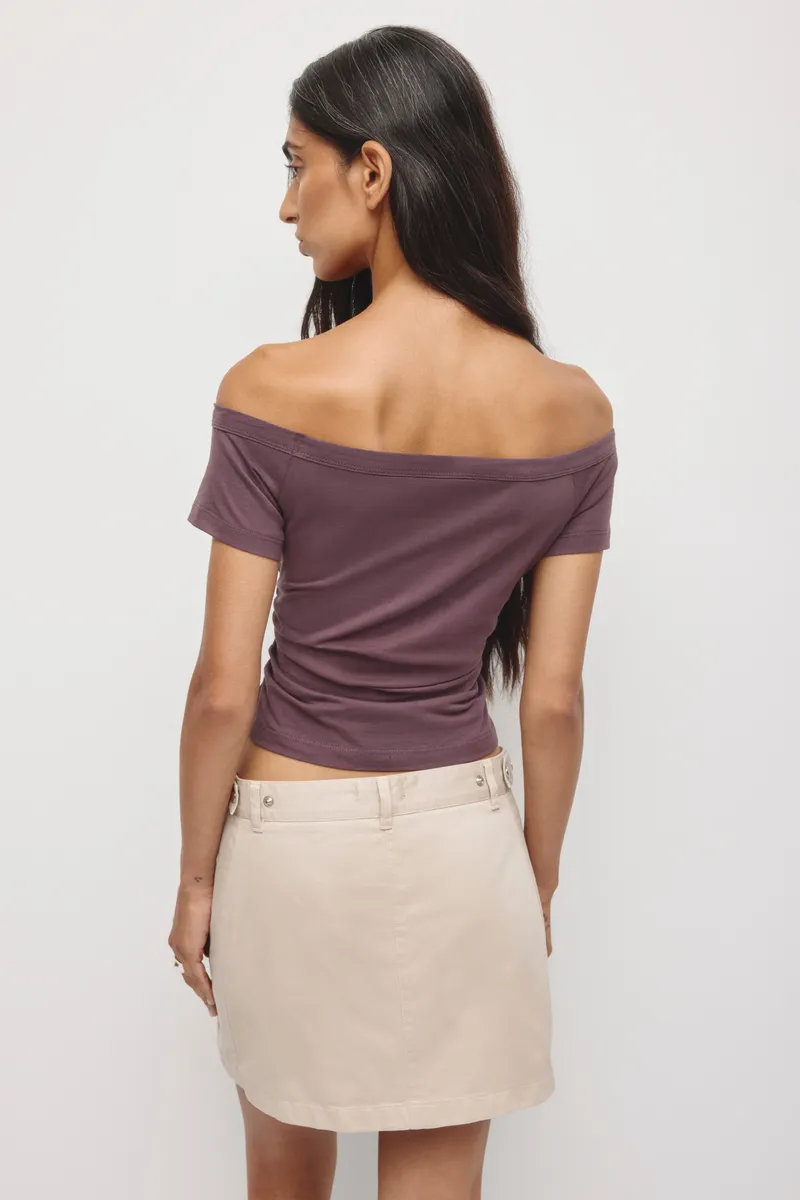 Women's Off Shoulder Ruched Tee in Raisin 4