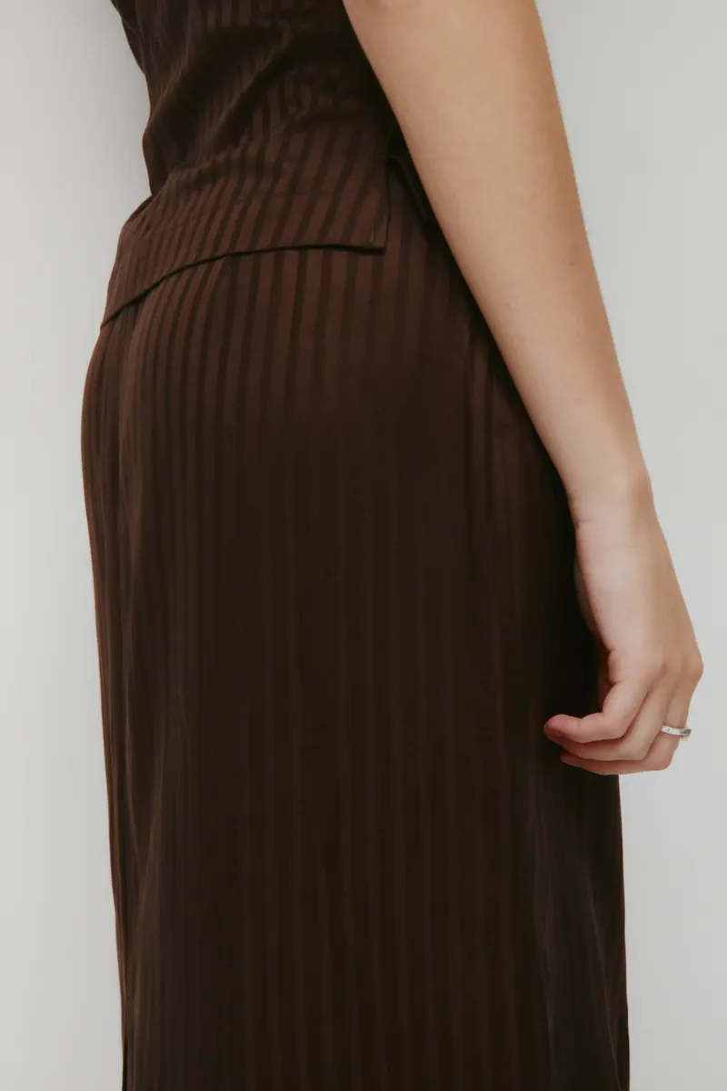 Women's Sahra Midi Skirt in Espresso 5