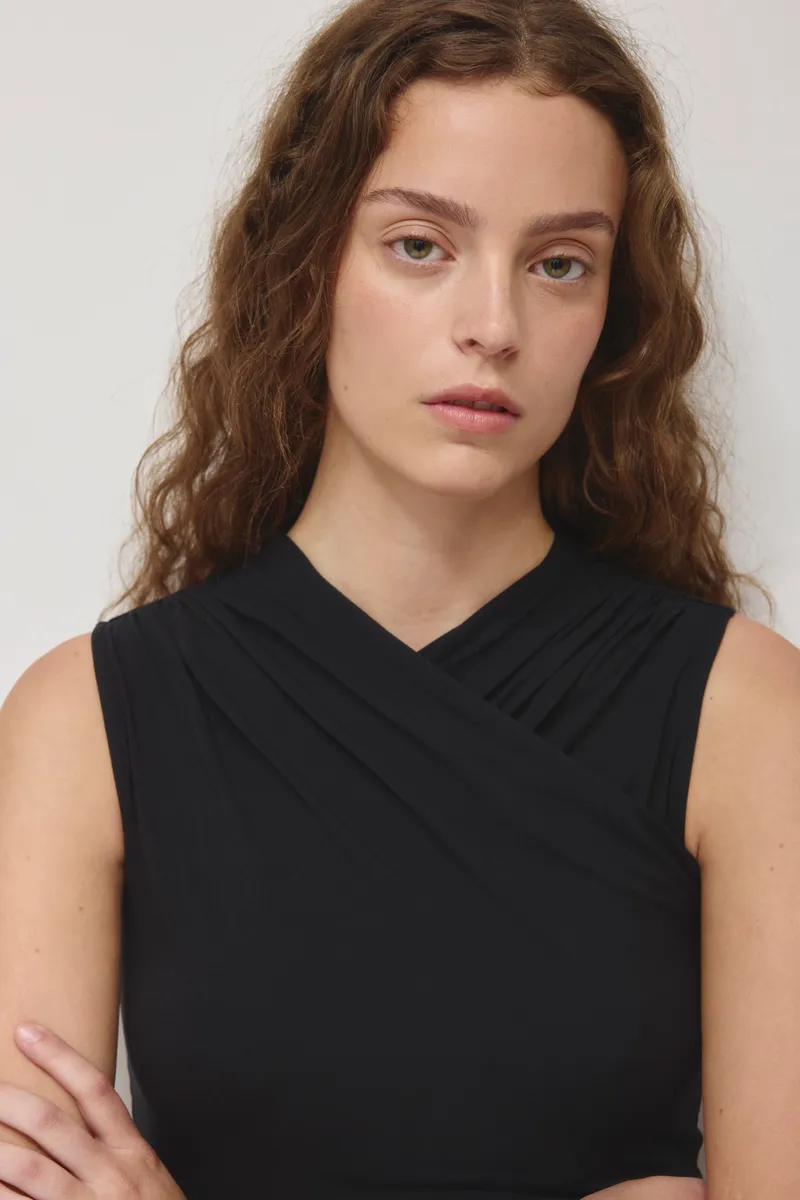 Women's Samira Wrap Tank in Black 5