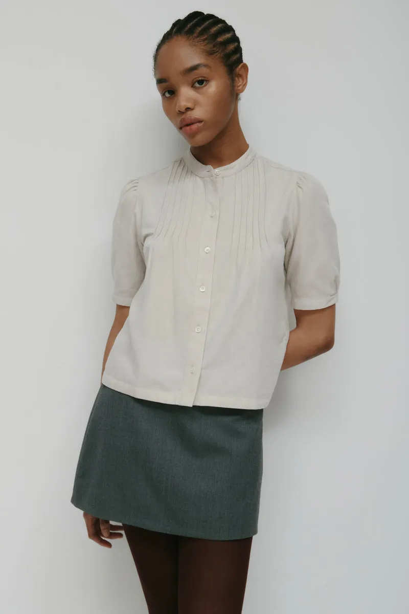 Women's Sila Linen Short in Black 8