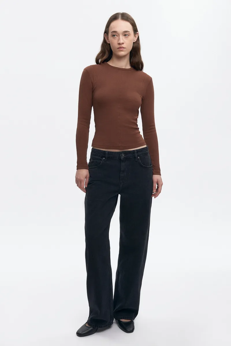 Women's Trace Longsleeve in Cocoa 2