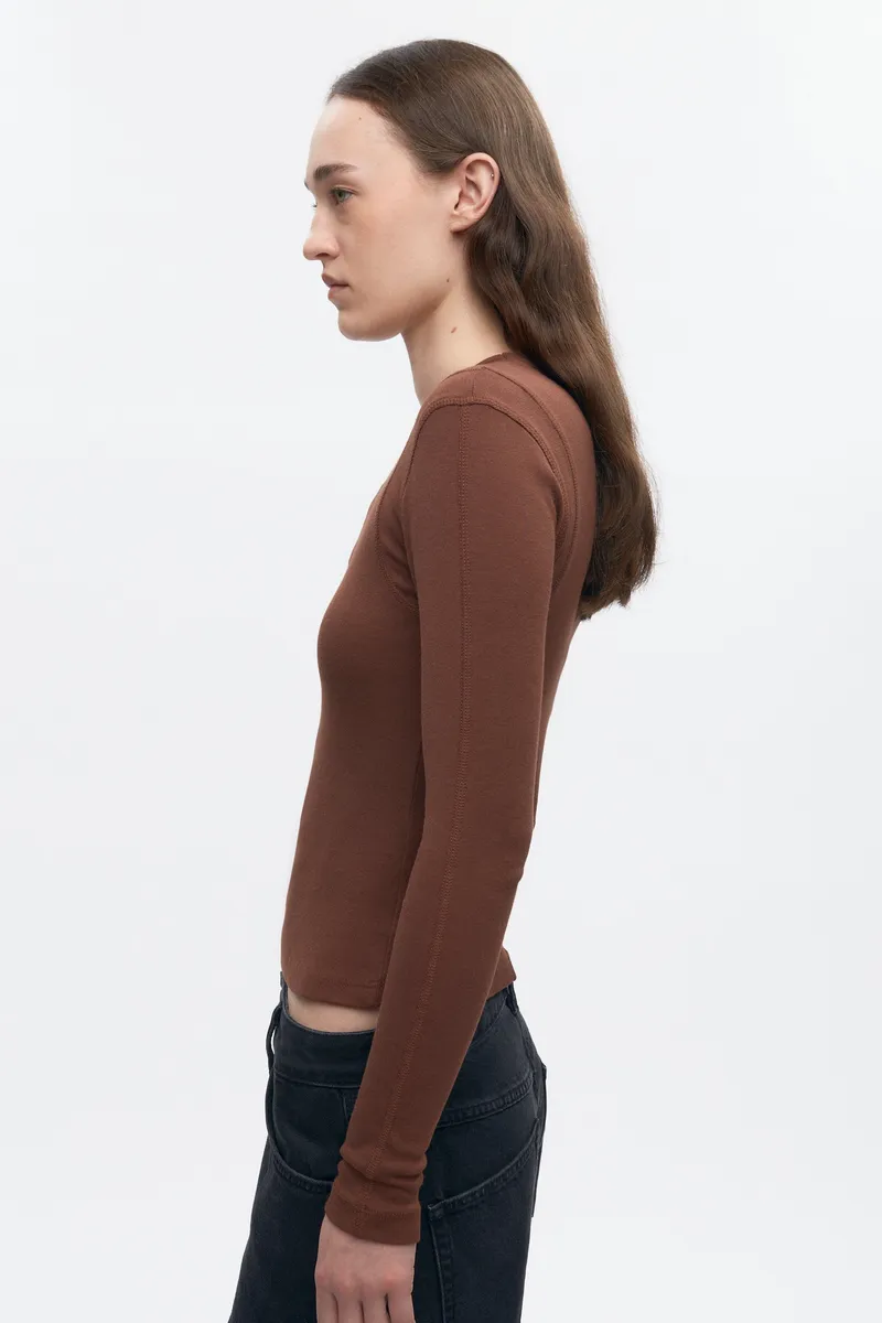 Women's Trace Longsleeve in Cocoa 3