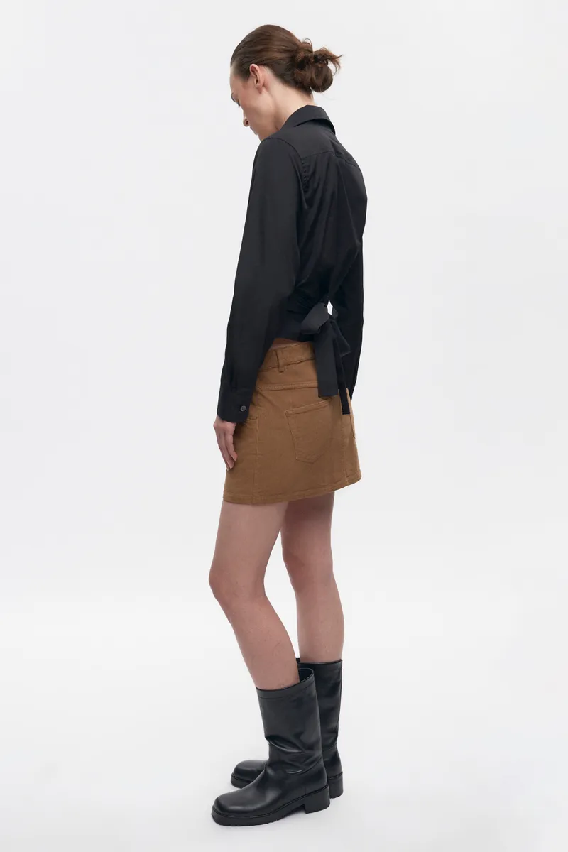 Women's Wrap Shirt in Black 6