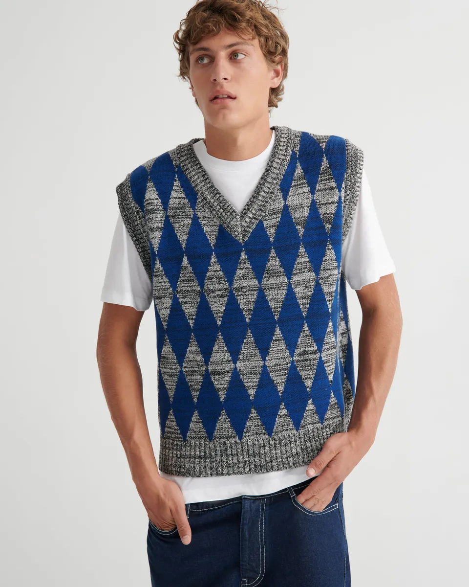 Jarman Vest 4