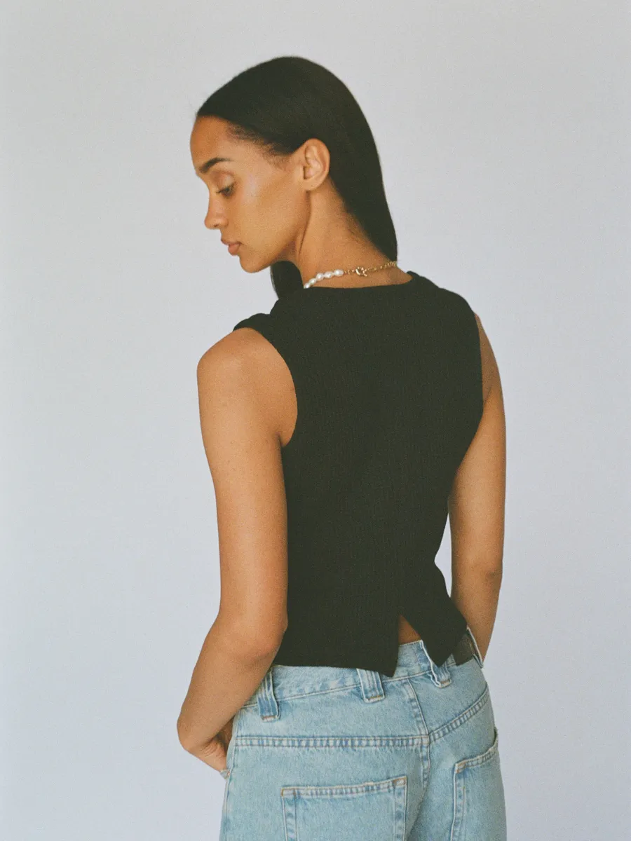 100% organic cotton waffle vest - black 2