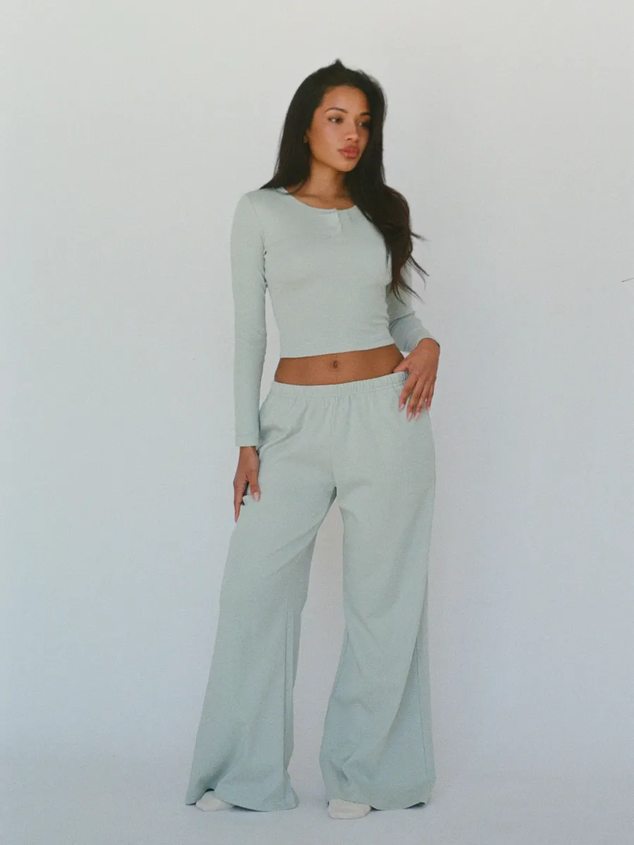 100% organic cotton wide leg pants - pistachio cream 2