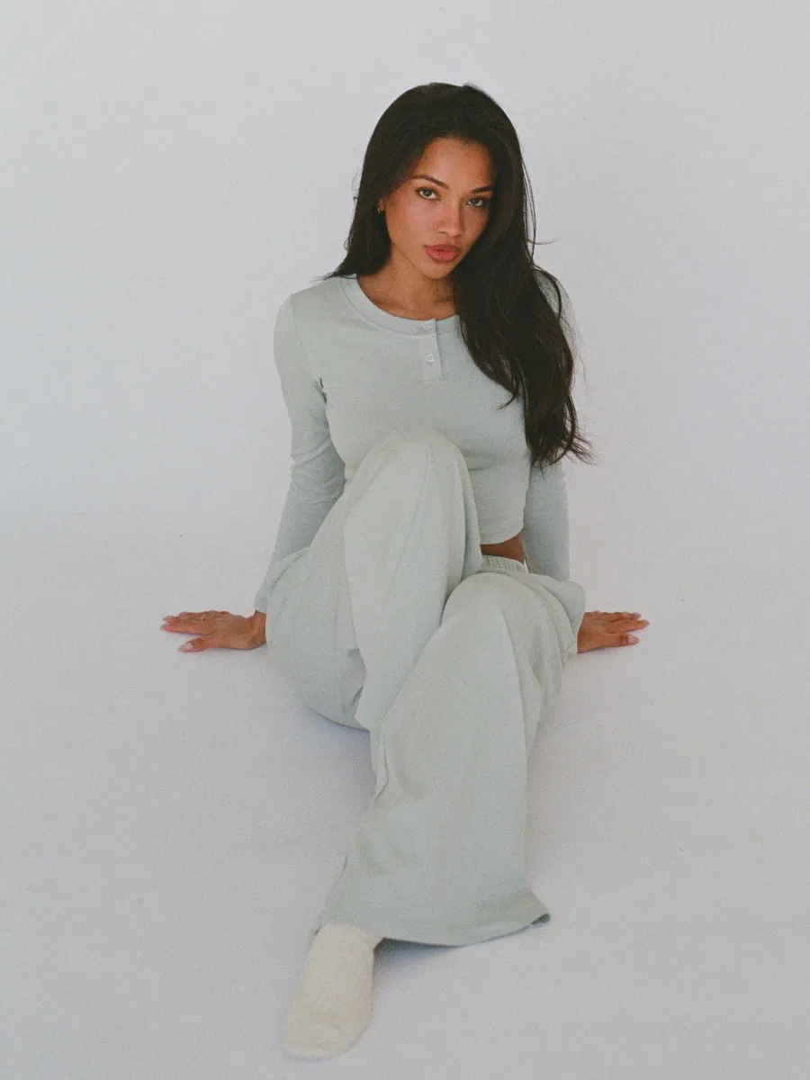 100% organic cotton wide leg pants - pistachio cream 5