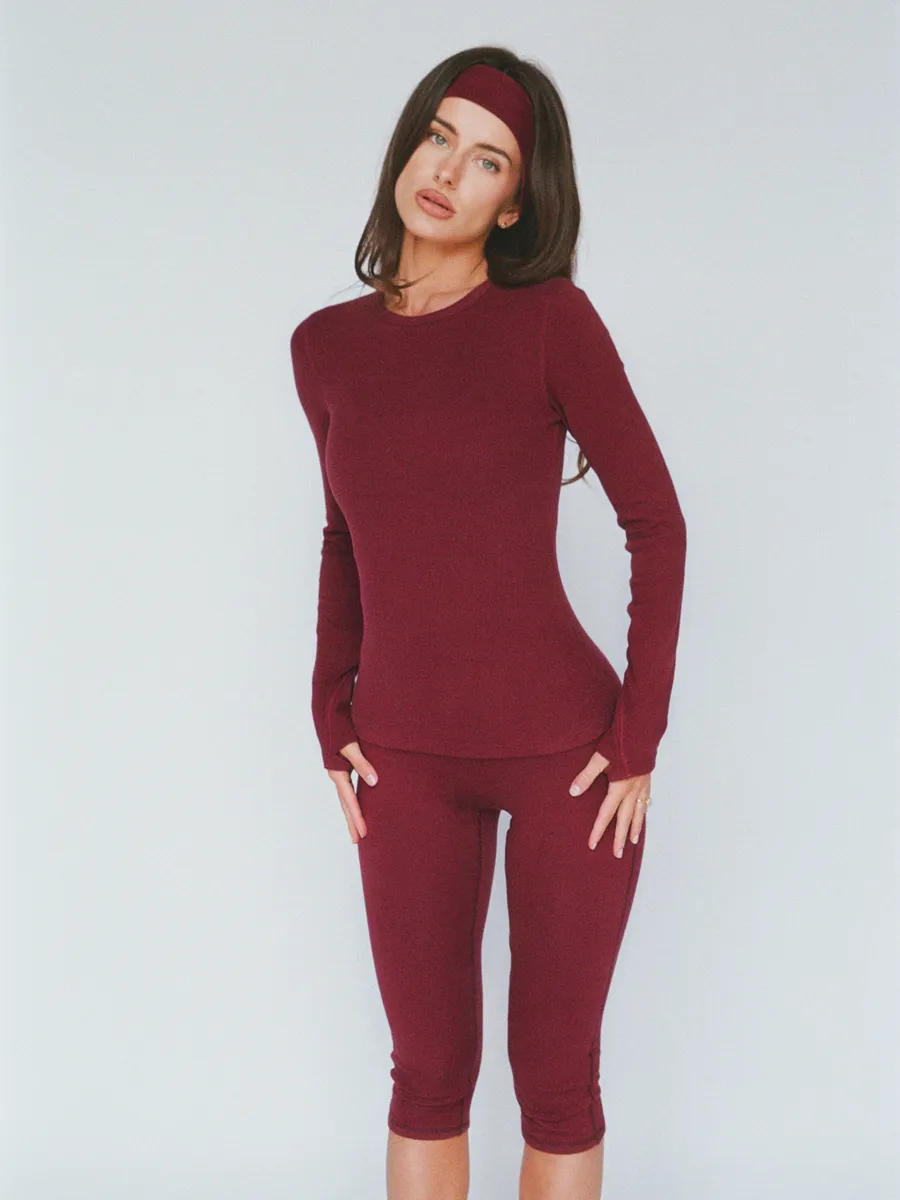 organic cotton capri leggings – cherry red 4