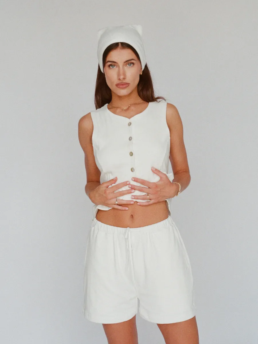 organic cotton linen shorts – white 2
