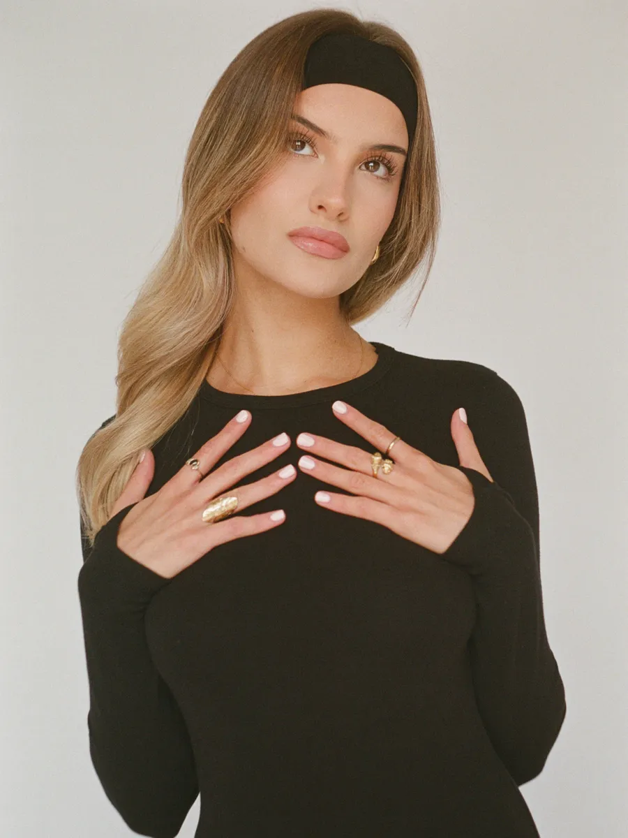 organic cotton long sleeve top – black 3