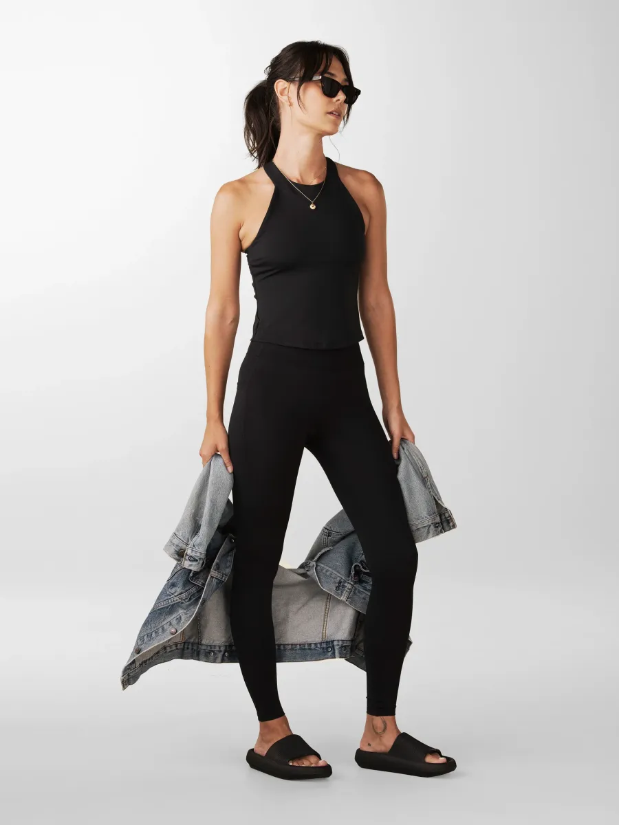 Core Pocket Legging 9