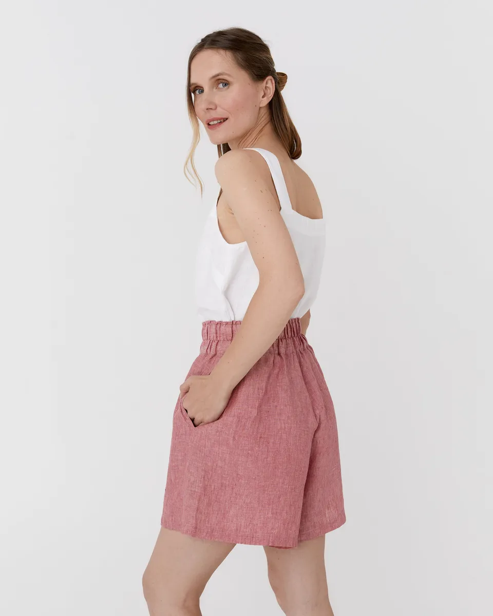 High waisted linen shorts CUENCA in Cranberry 3