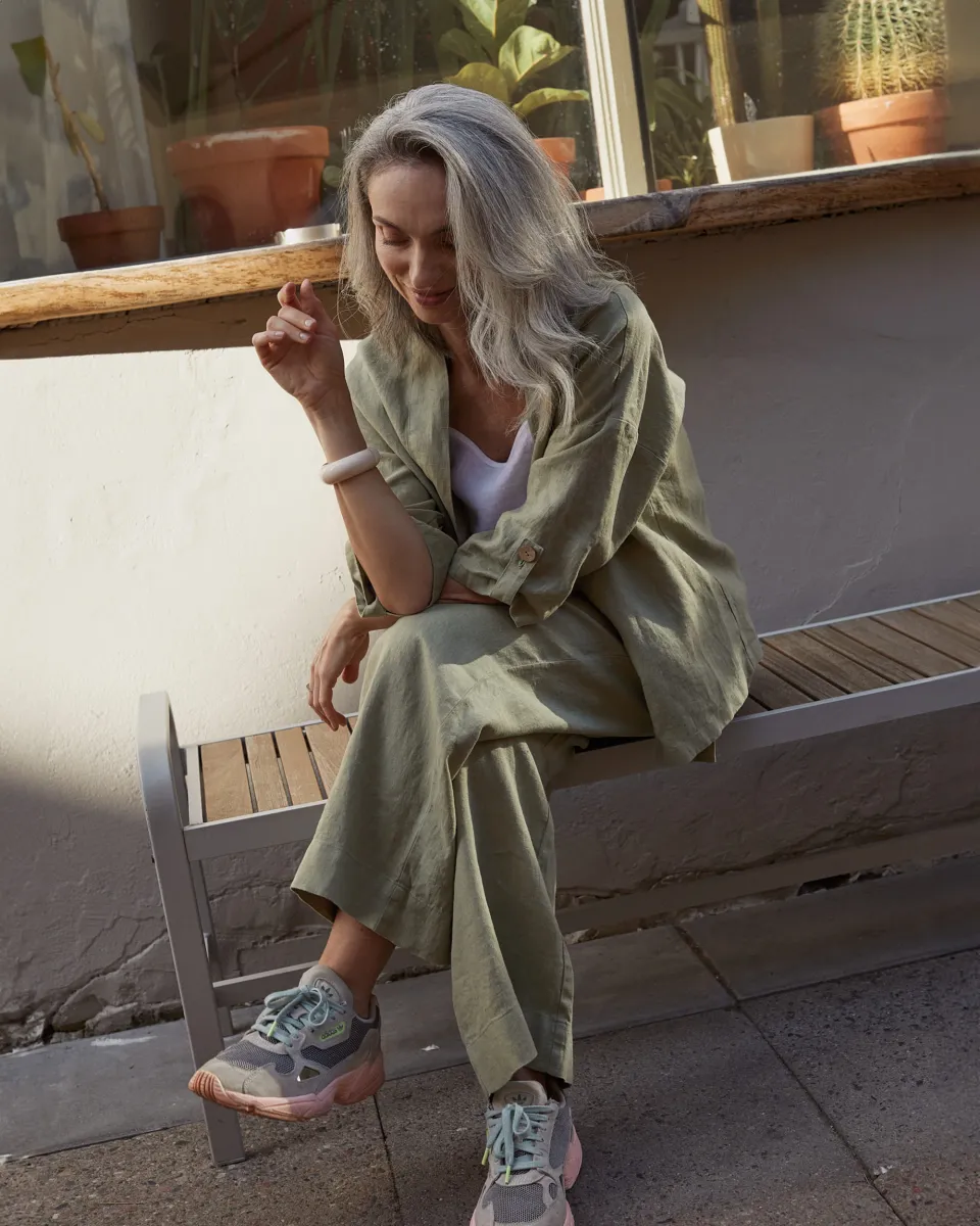 Linen kimono jacket BANOS in Sage 4