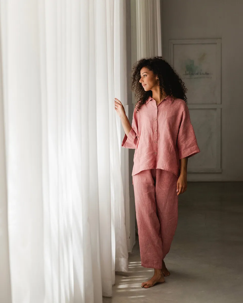 Linen pajama set AVEIRA in Cranberry 5