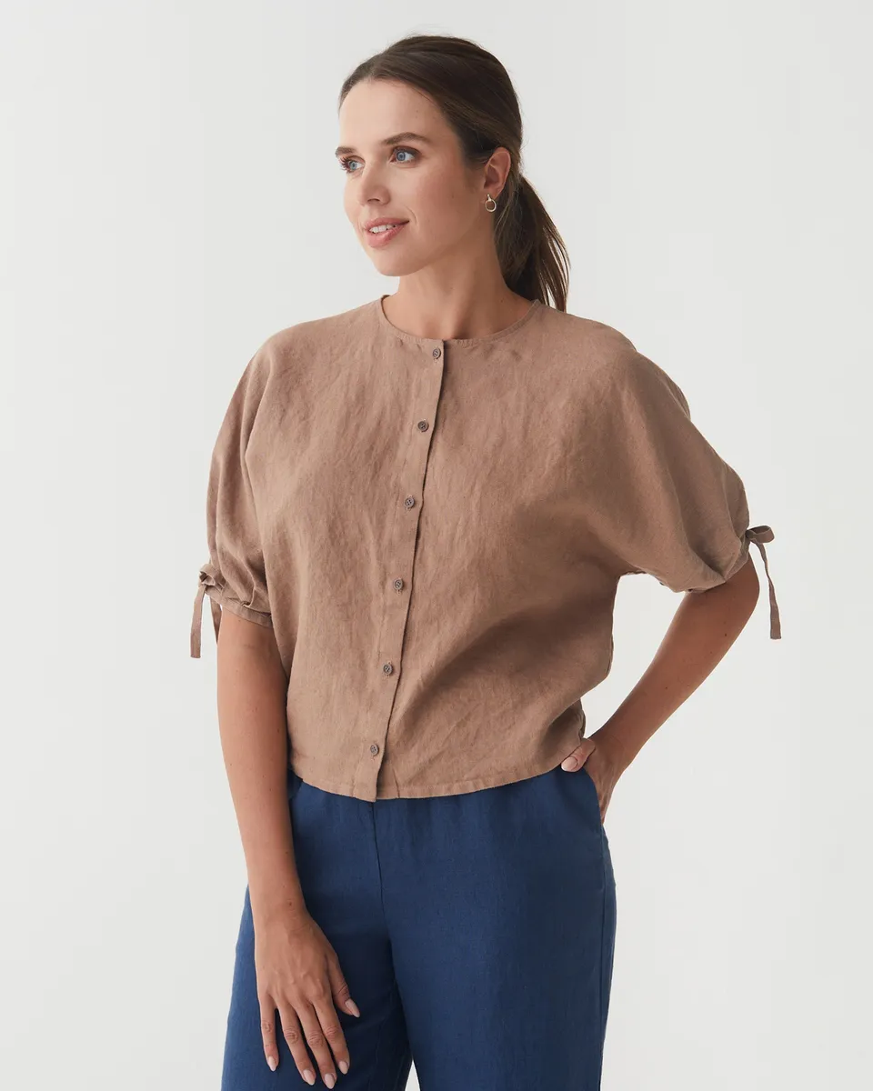 Linen Puff Sleeve Top GAYA in Pastel brown