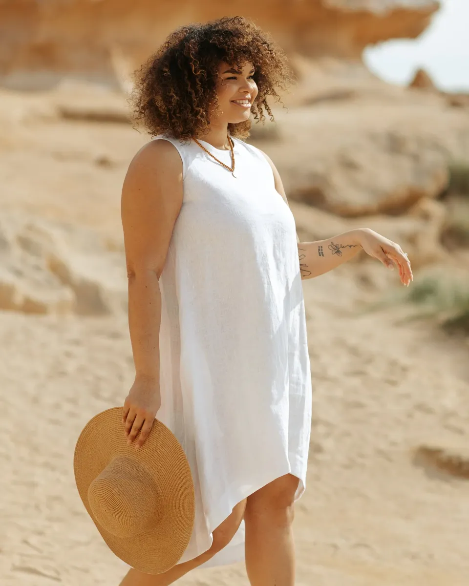Royal TOSCANA linen dress in White 9