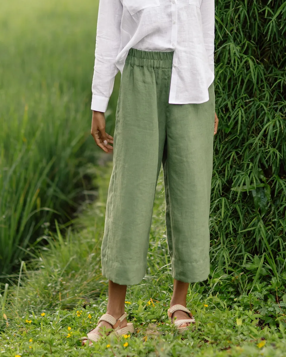 Wide leg linen culotte pants BRUNY in Forest green 7