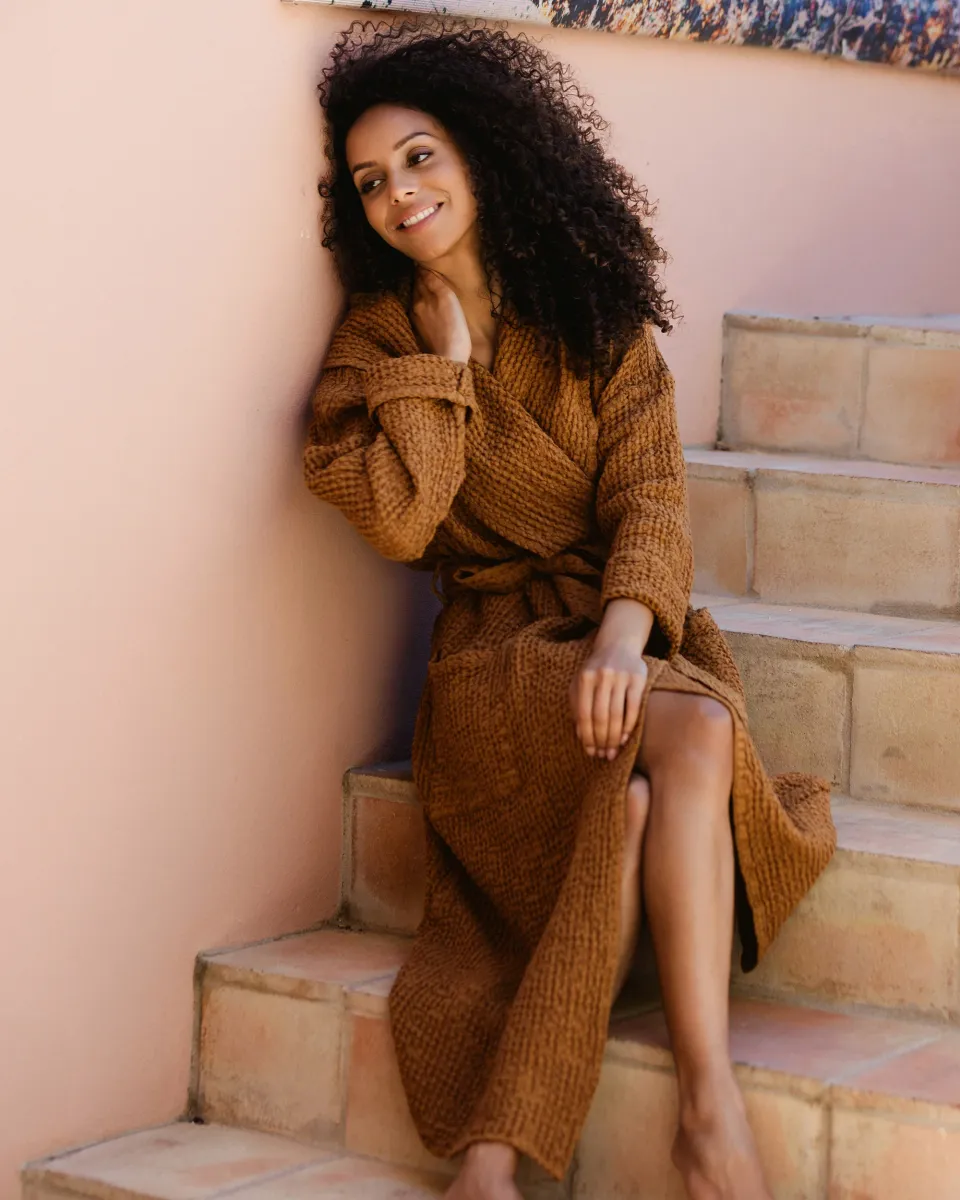 Women's waffle robe in Cinnamon 4